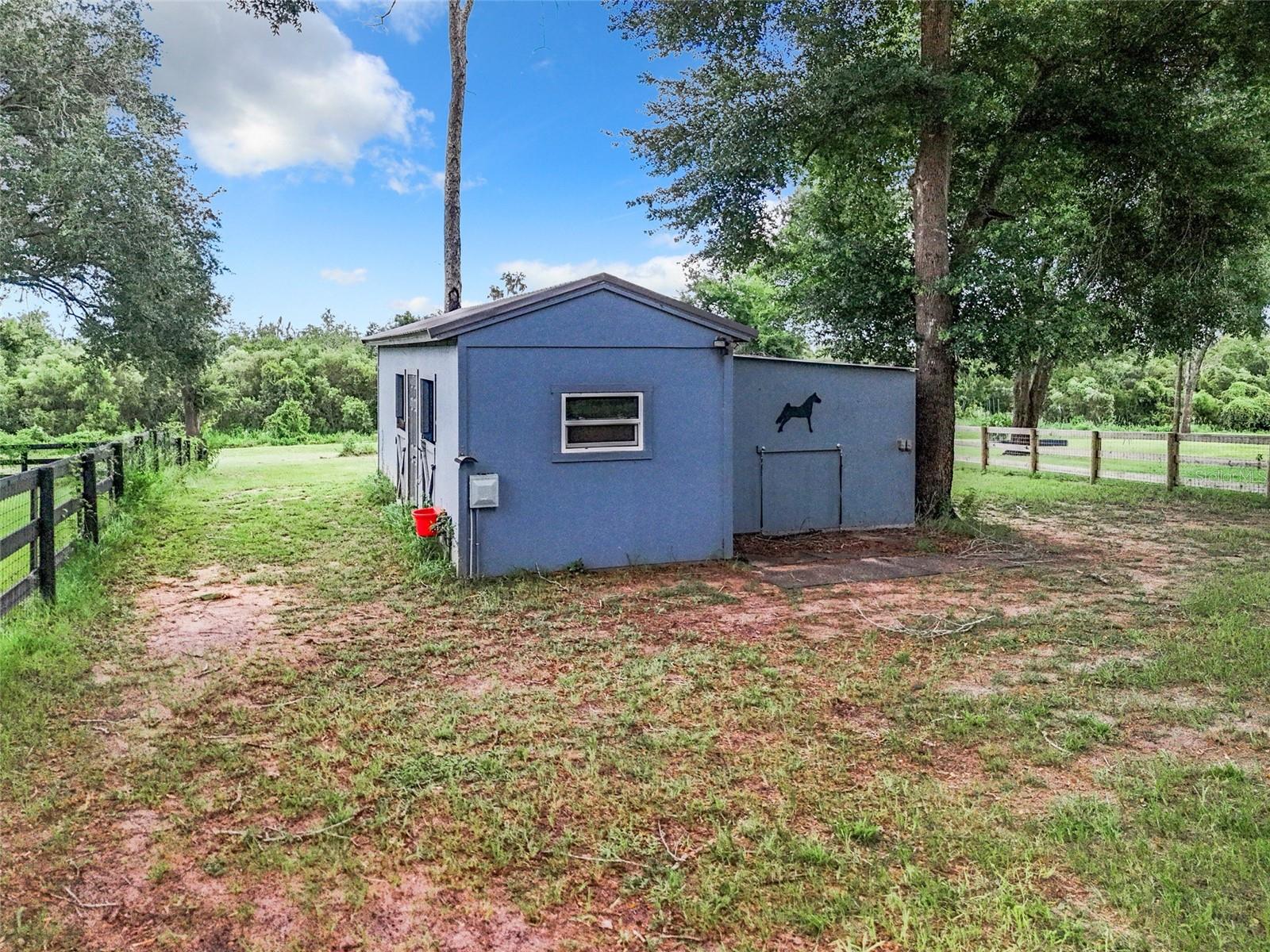 20404 Wolf Springs Court, FL