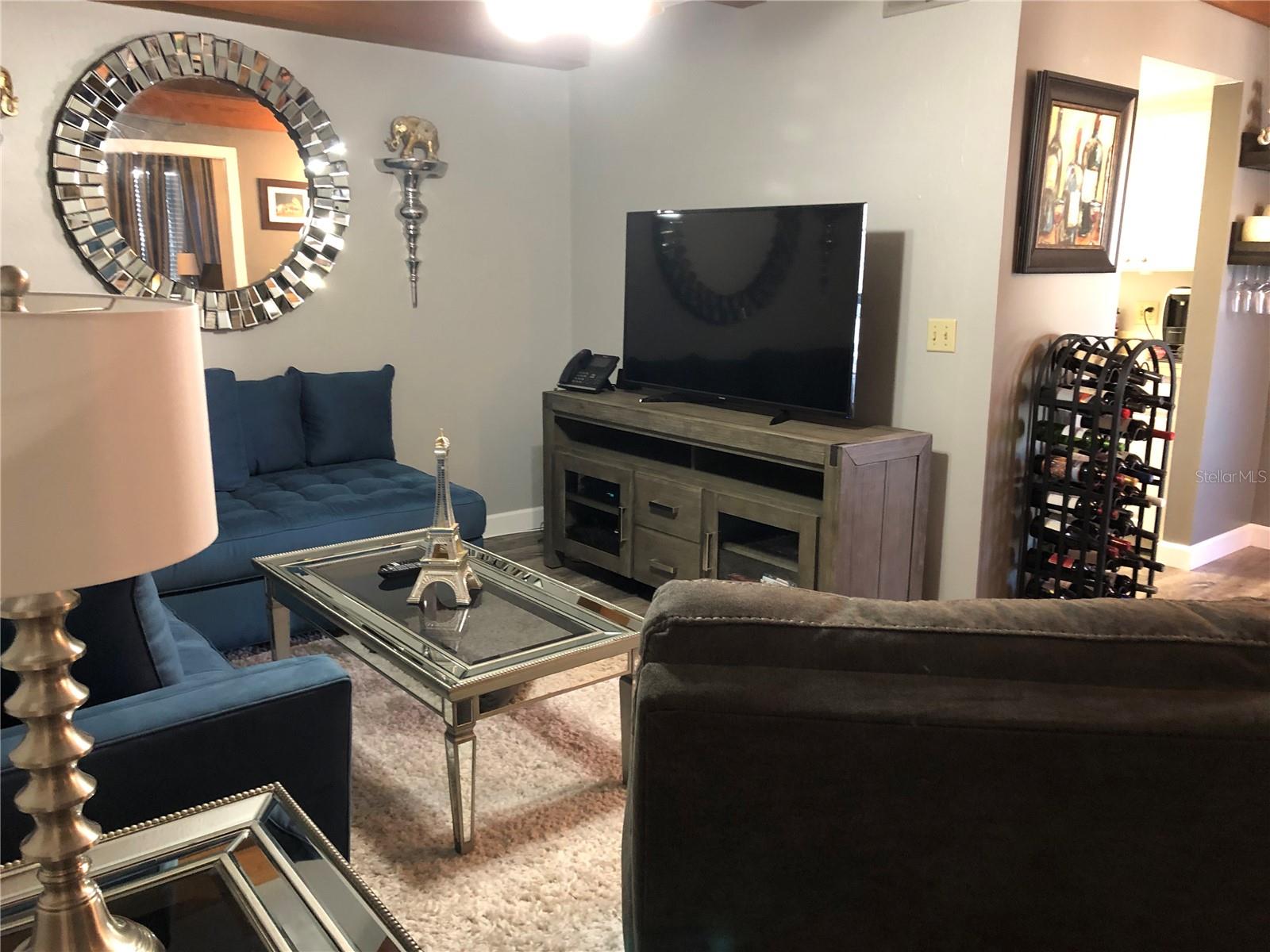 4611 North B Street, FL