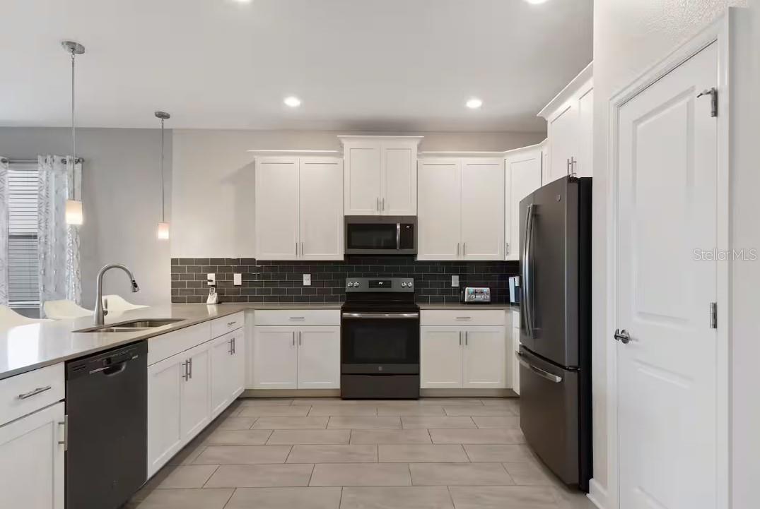 1545 Maidstone Court, FL