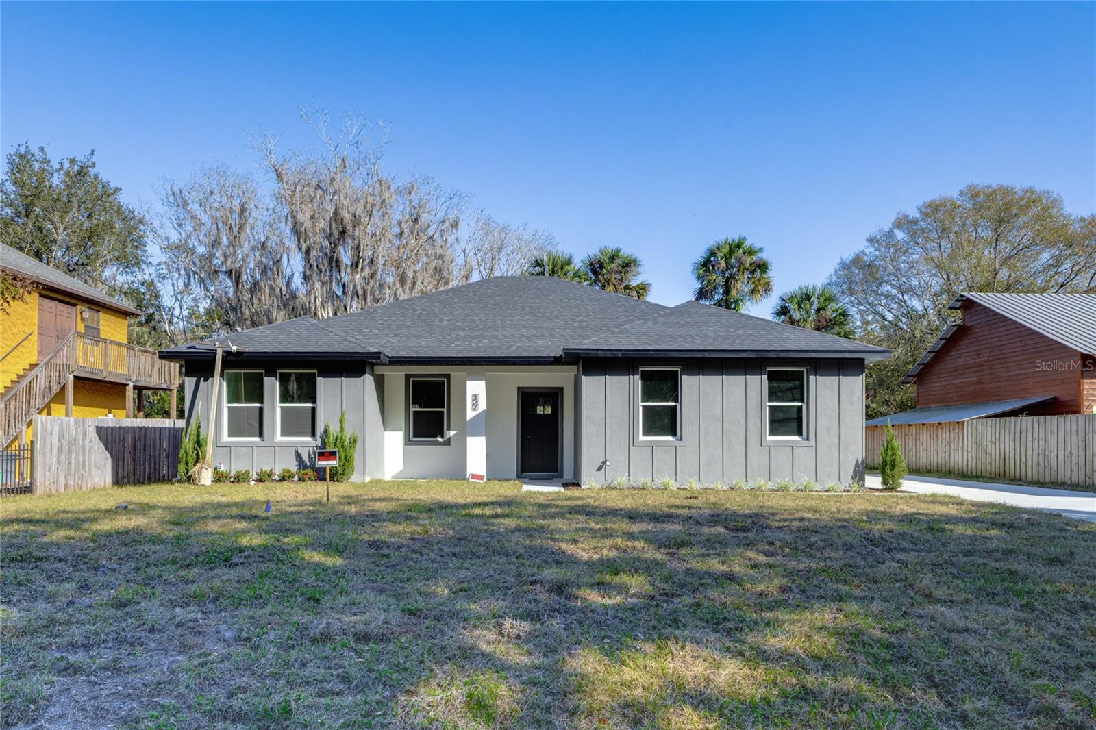 127 Hibiscus Lane, FL