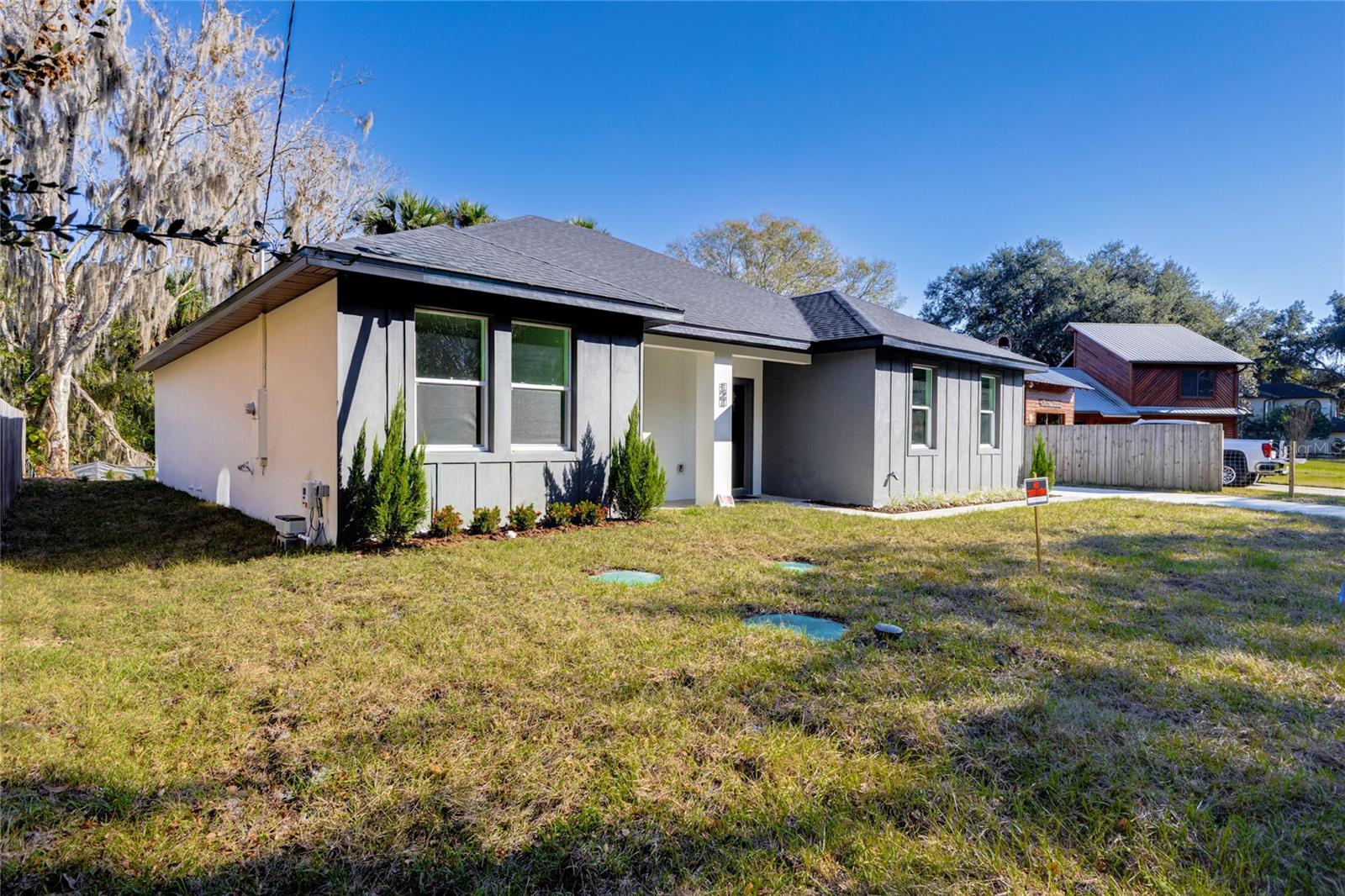 127 Hibiscus Lane, FL
