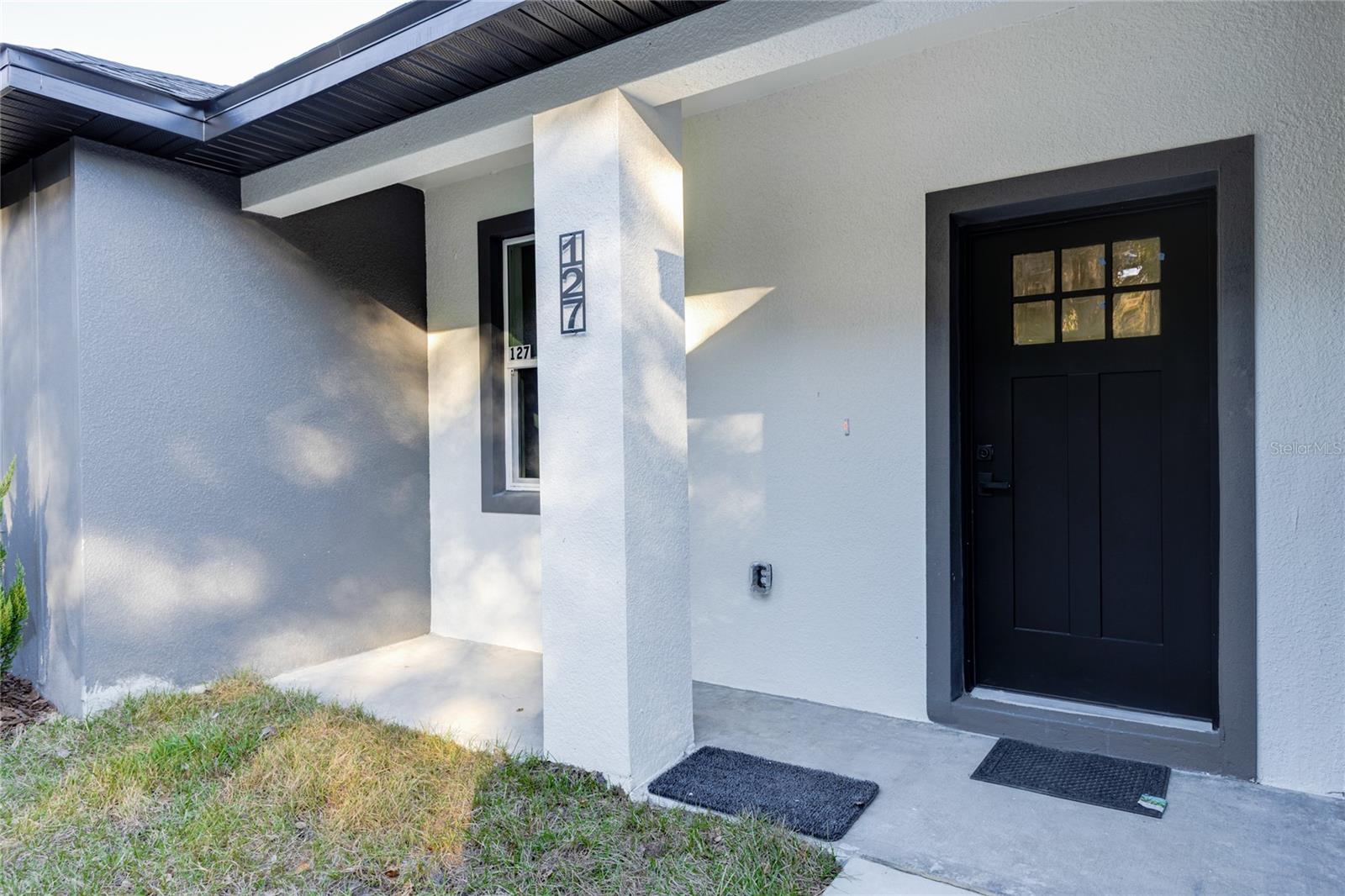 127 Hibiscus Lane, FL