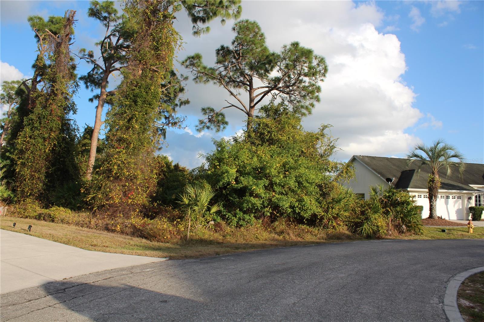 2250 Stonegate Circle, FL