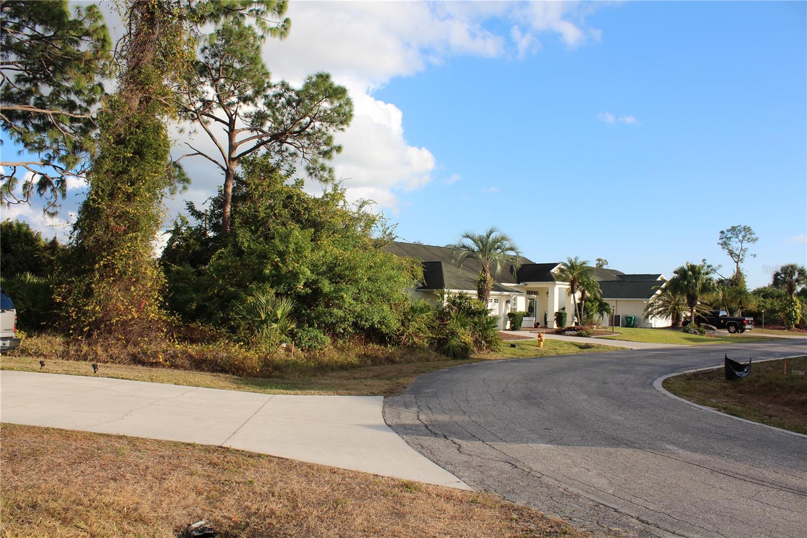 2250 Stonegate Circle, FL