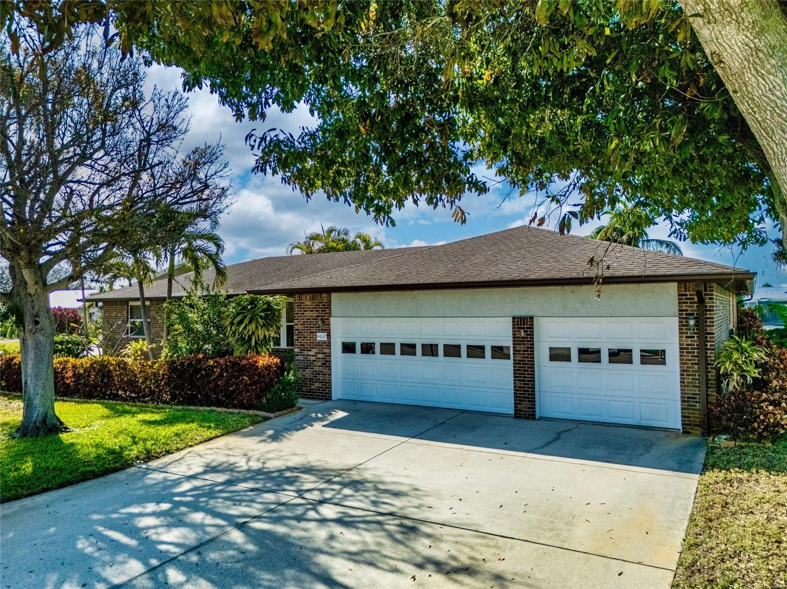 4612 Coral Lake Drive, FL