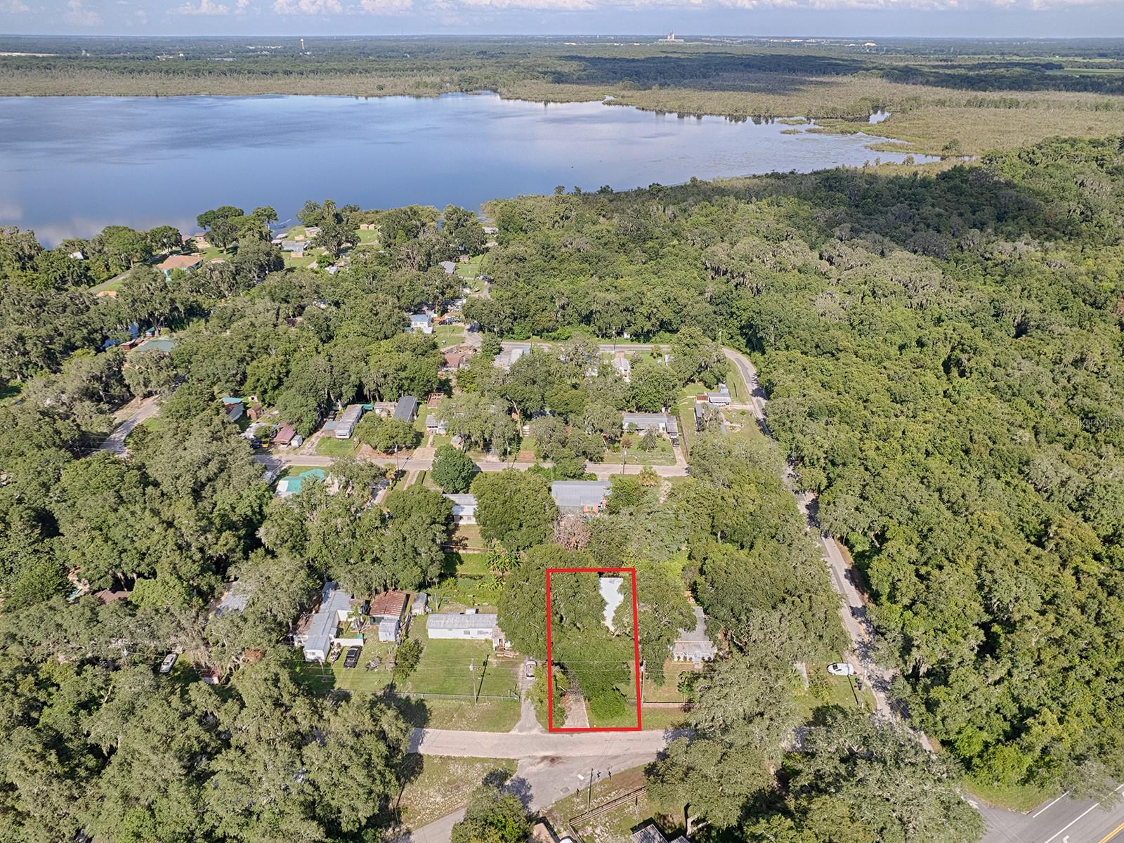 853 Cr 484, FL