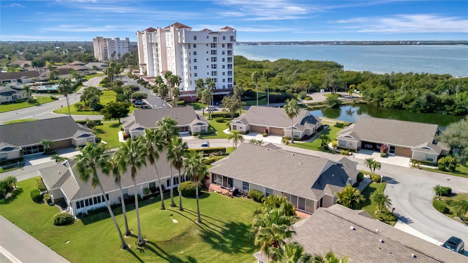 2905 Captains Court, FL