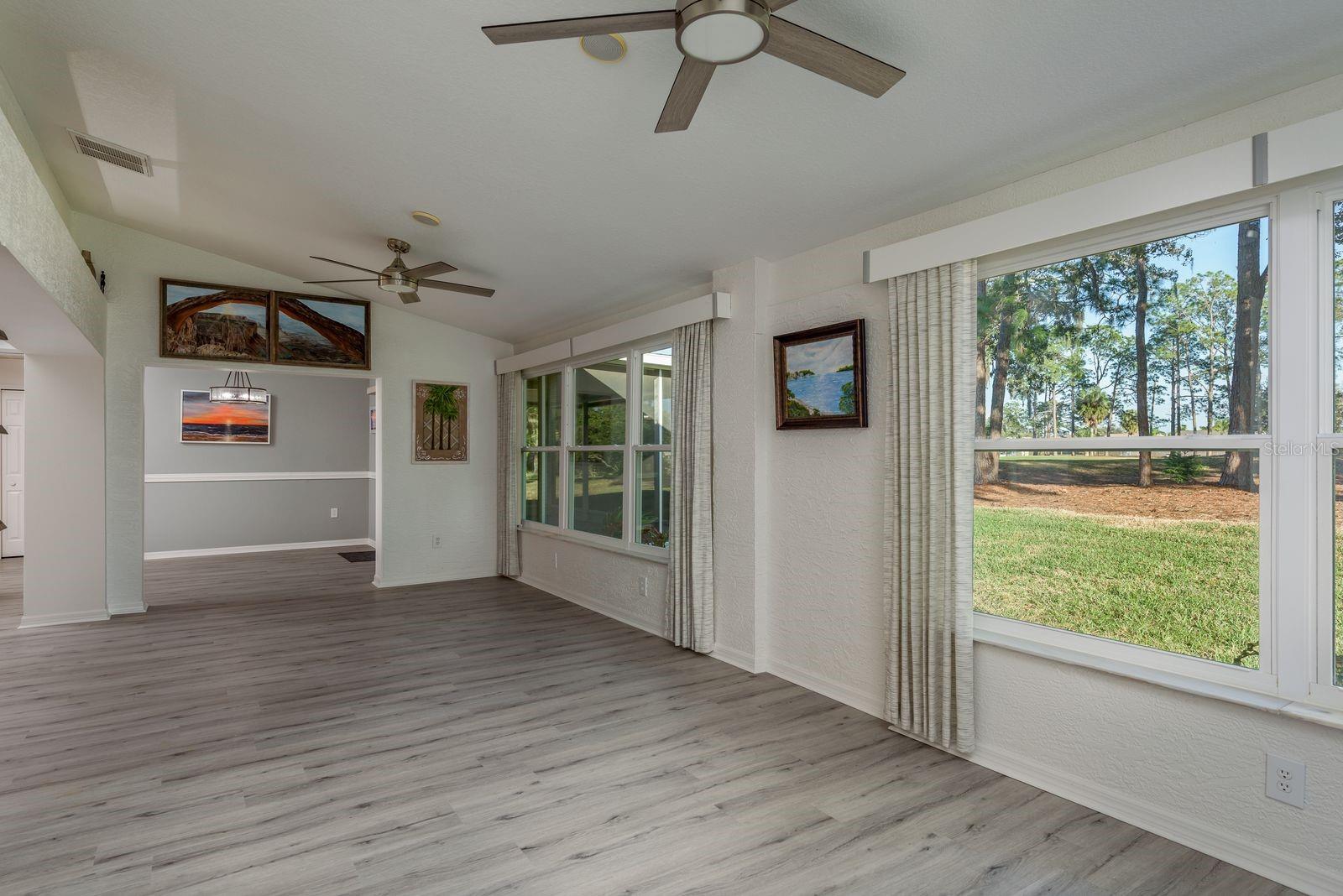 9742 Oakwood Hills Court, FL