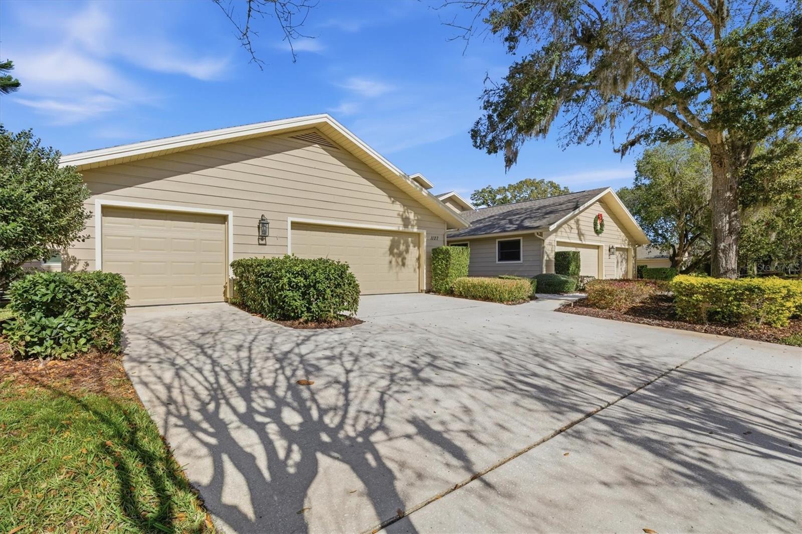 1127 Royal Troon Court, FL