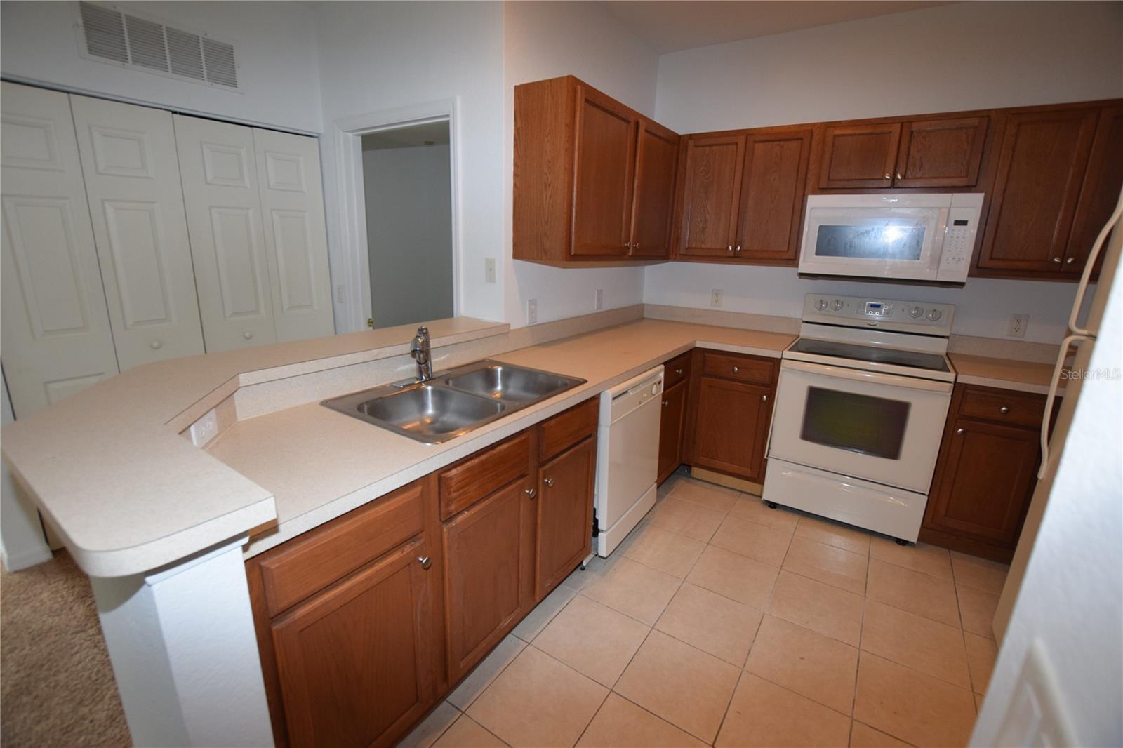 2604 Grand Central Parkway, FL
