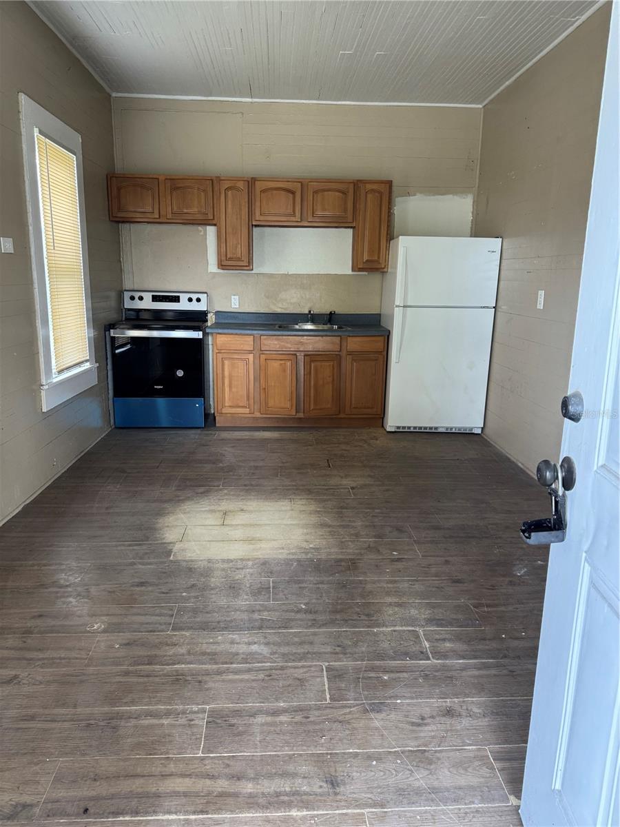 226 Thompson Street, FL