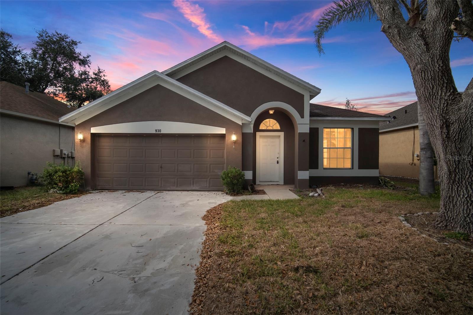 930 Grand Canyon Drive, FL