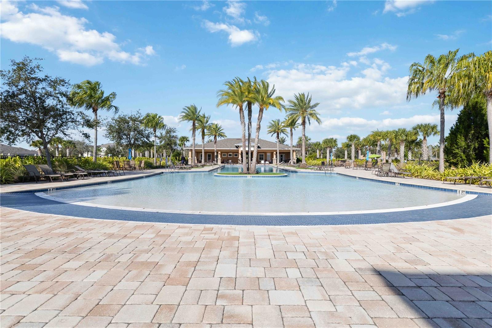 5658 Silverbridge Trail, FL