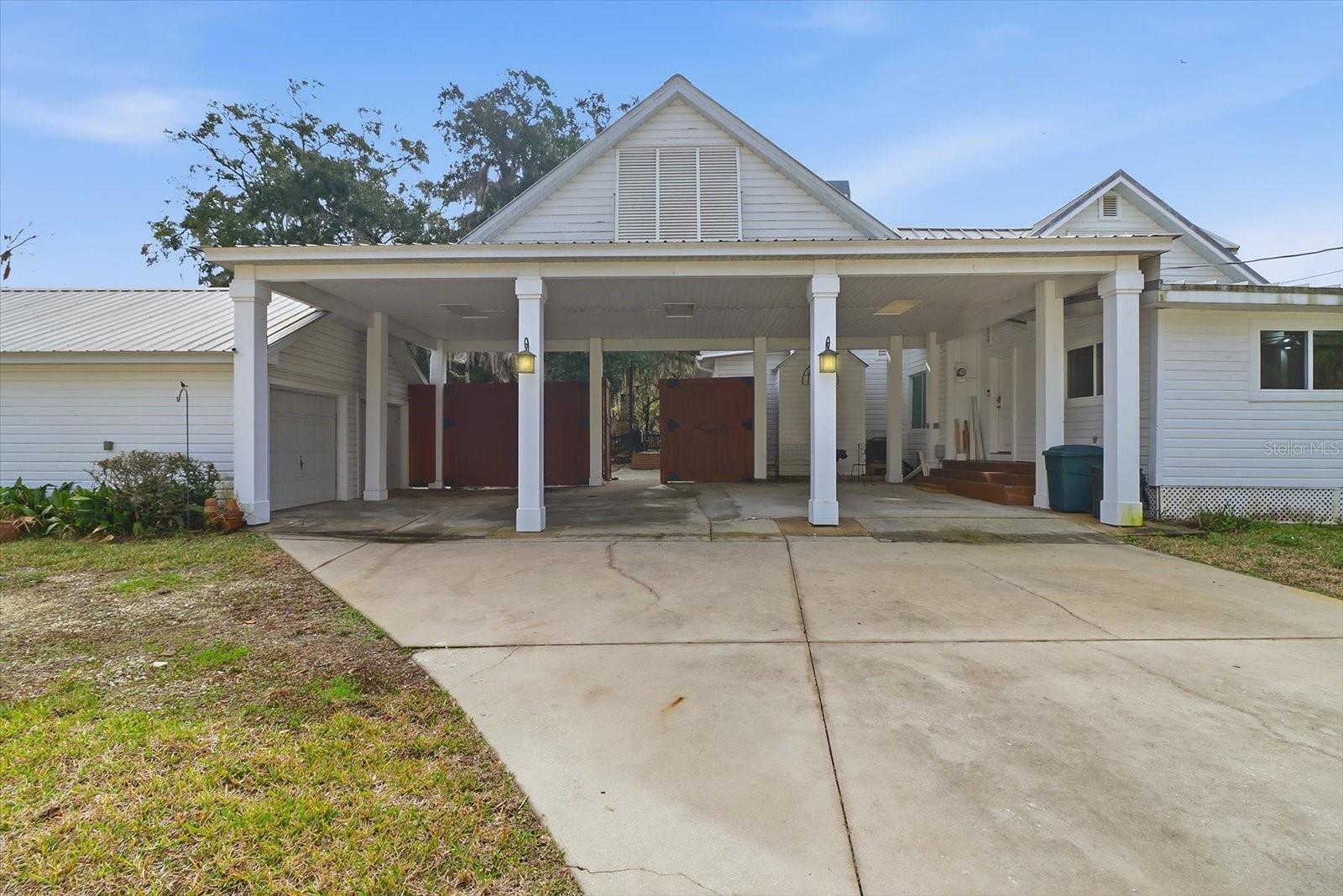 5415 Riverside Drive, FL
