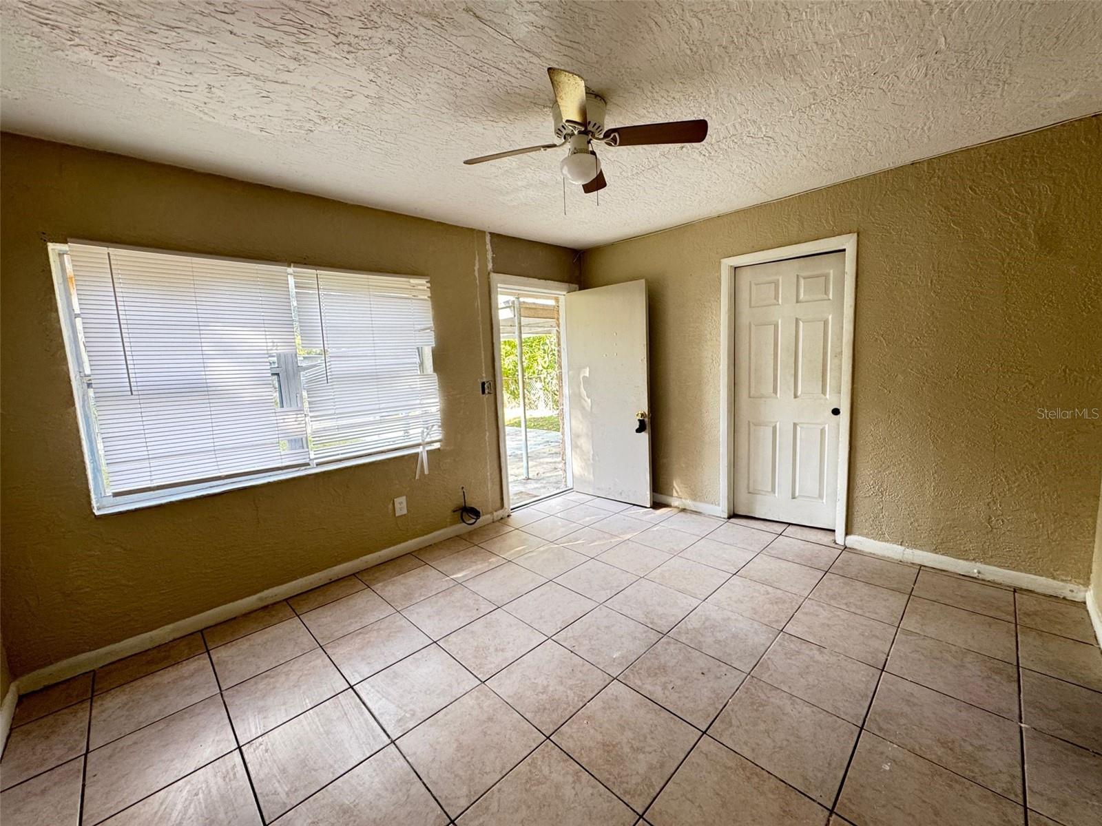 1209 Carlsbad Place, FL