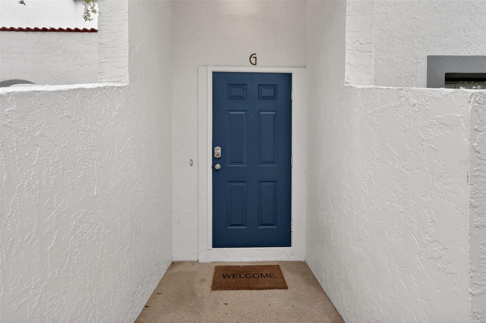 484 Santa Cruz Place, FL