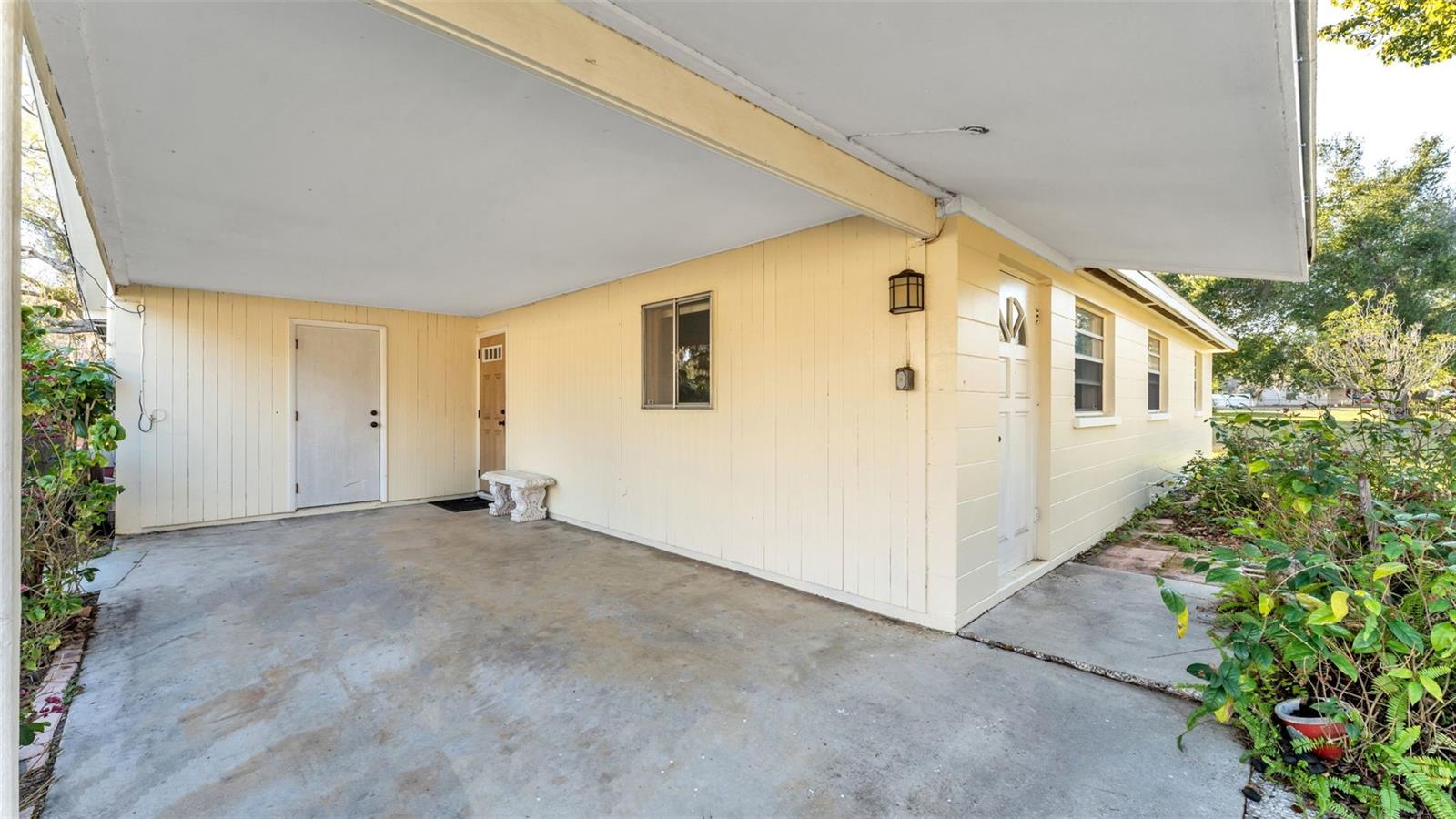 2632 Shadywood Place, FL