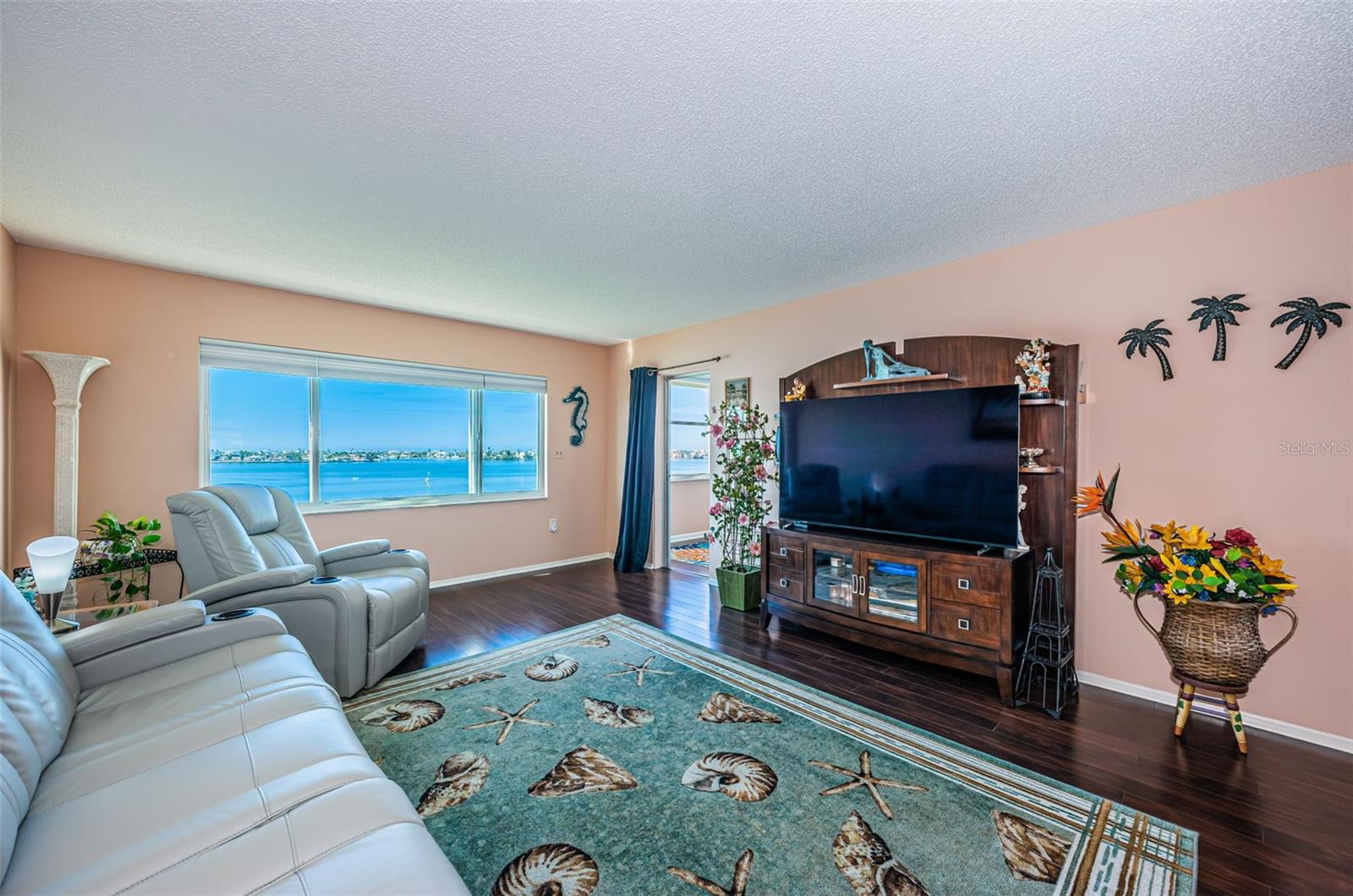 4750 Cove Circle, FL