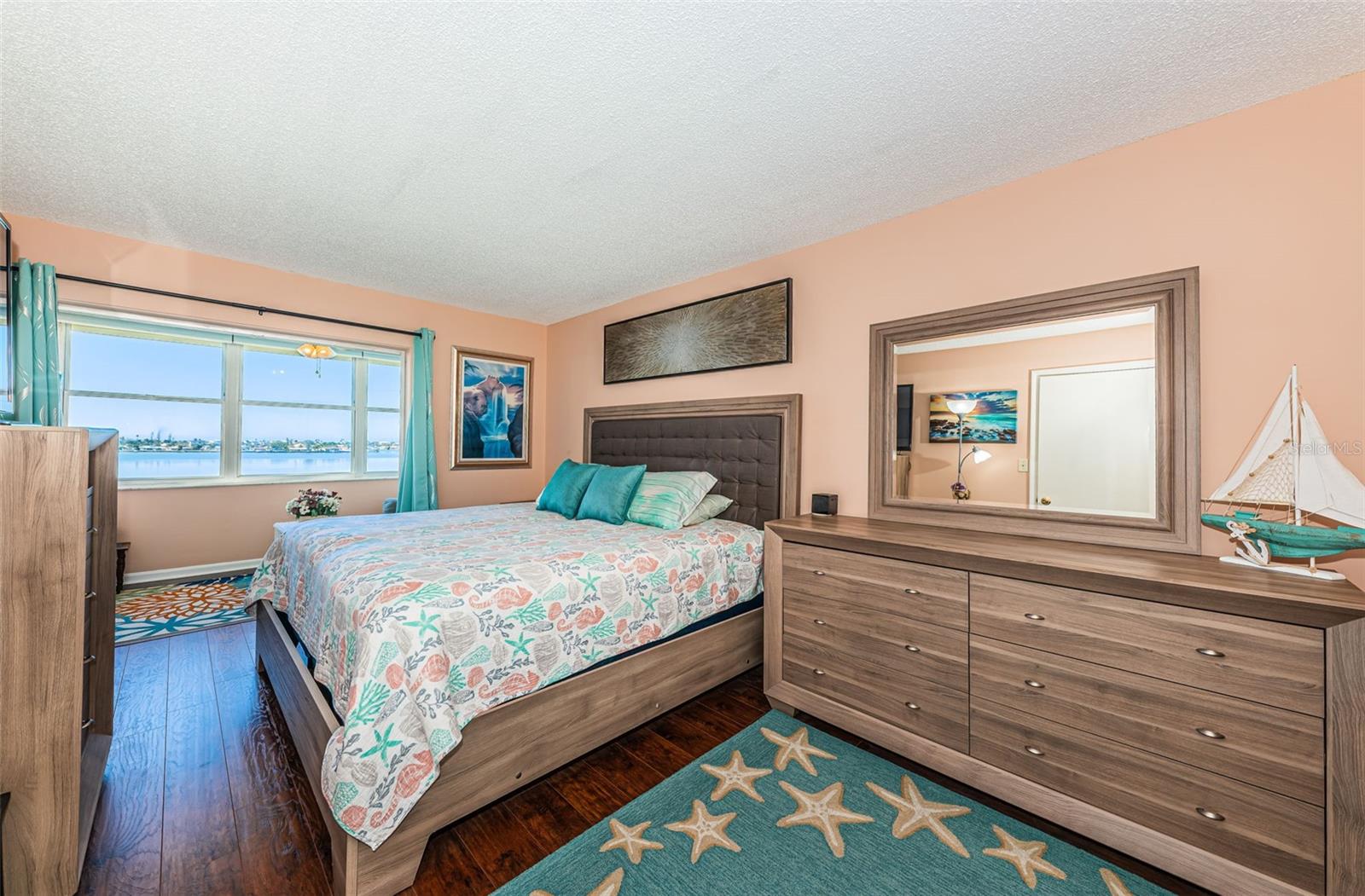 4750 Cove Circle, FL