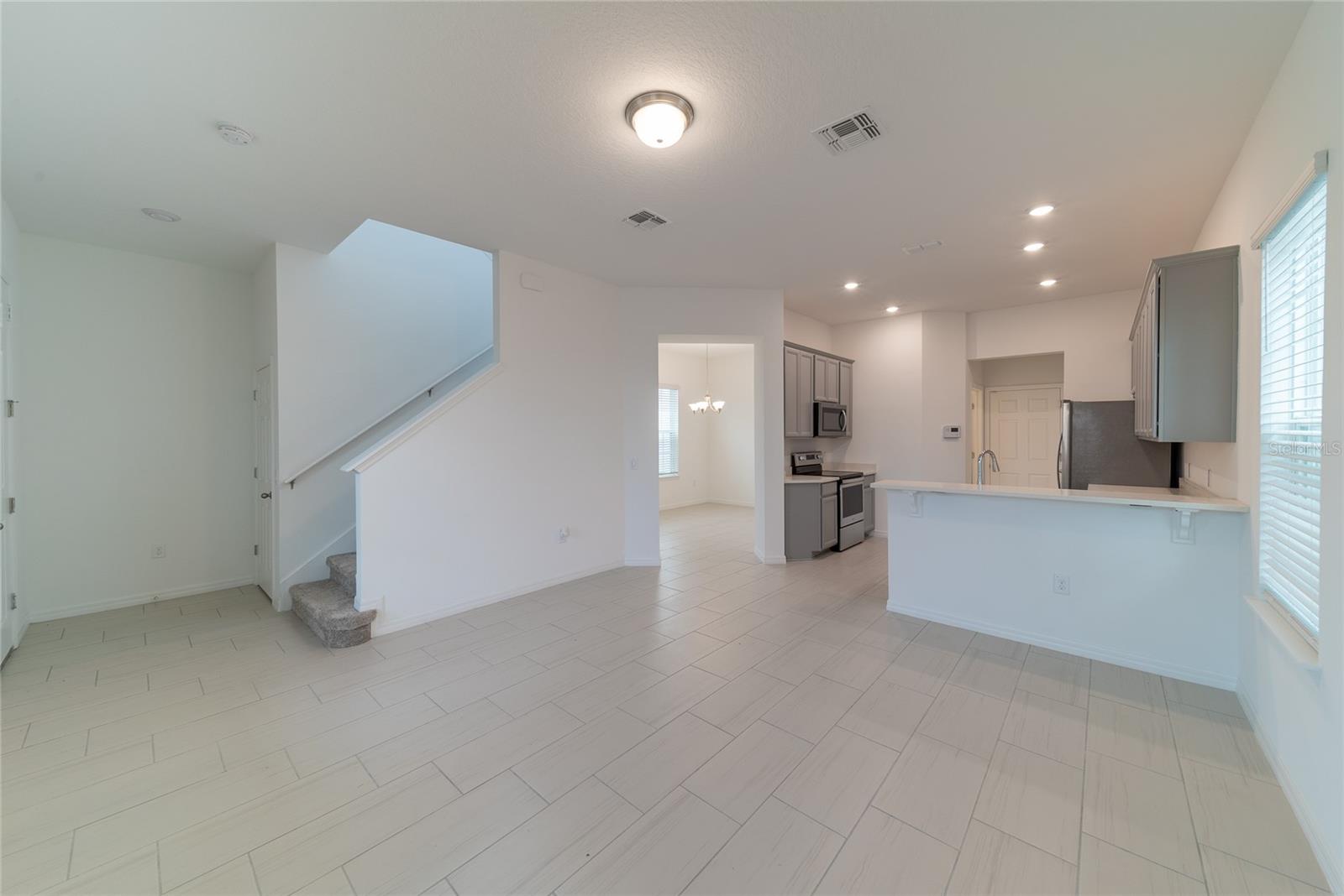 1524 Astoria Arbor Lane, FL