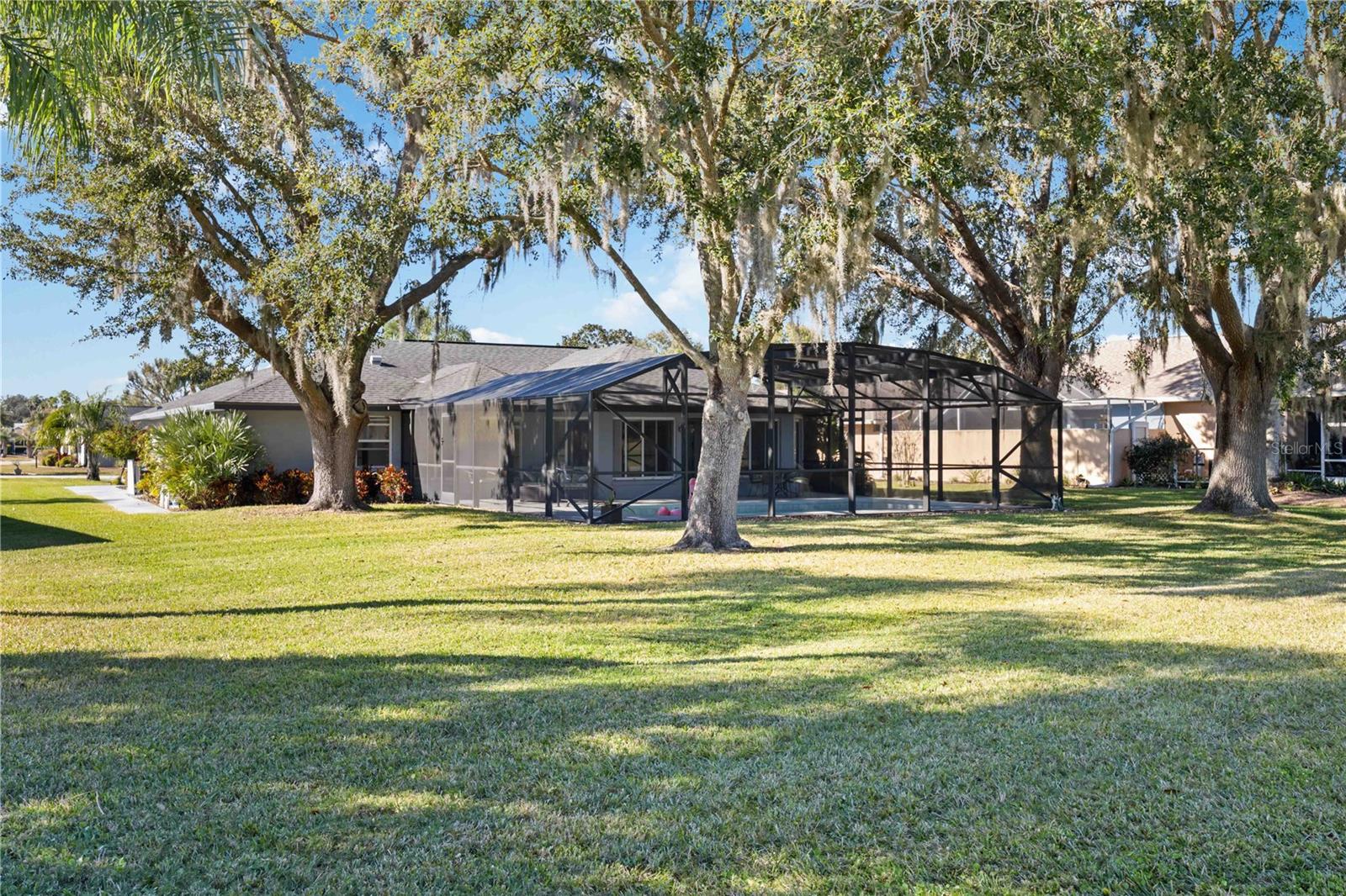 2926 Meadowood Lane, FL