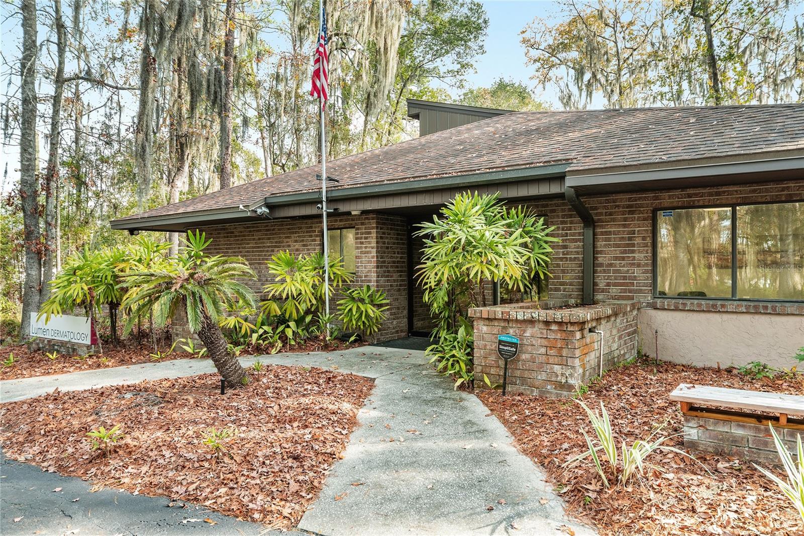 2750 17th Street, FL