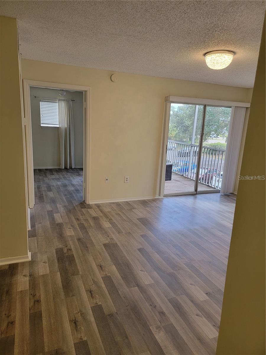 4211 Chatham Oak Court, FL