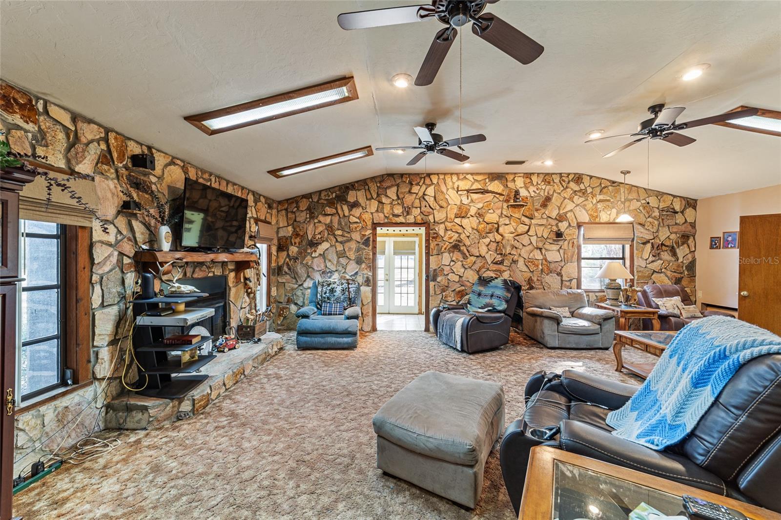 12265 Highway 484, FL