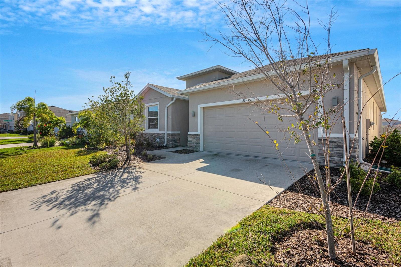 5625 Soft Skies Drive, FL