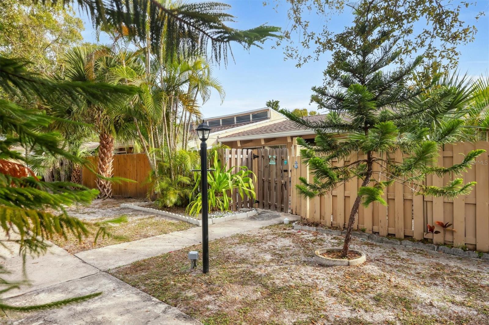 500 Jefferson Avenue, FL