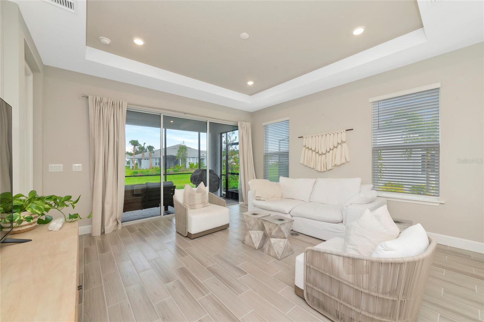 8097 Moonbeam Avenue, FL