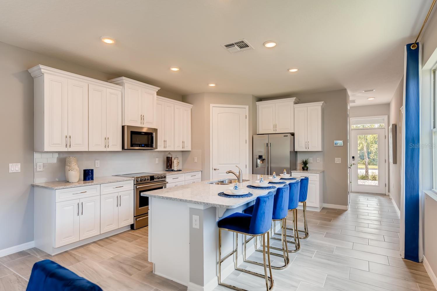 3963 Kennebunk Loop, FL
