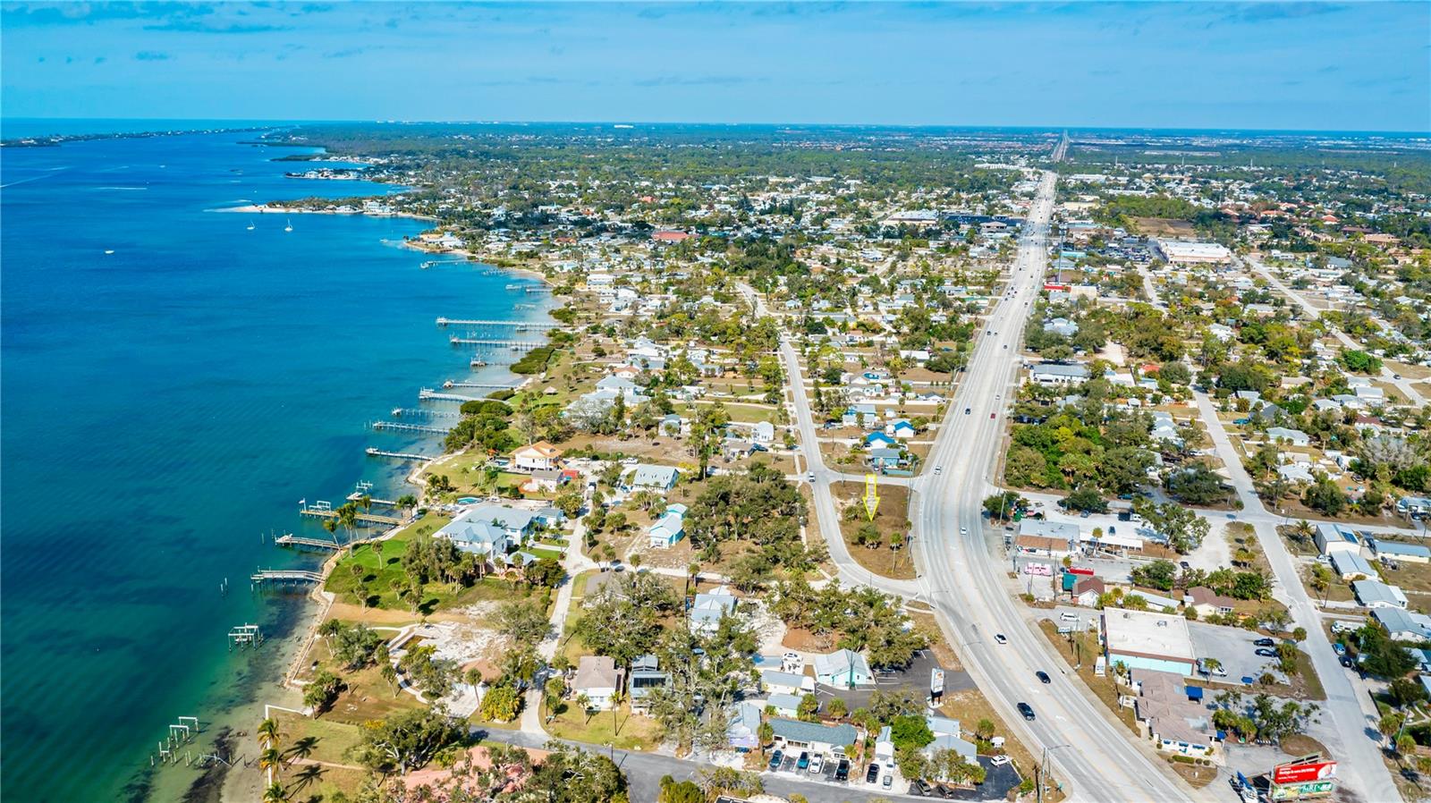 800 Mccall Road, FL