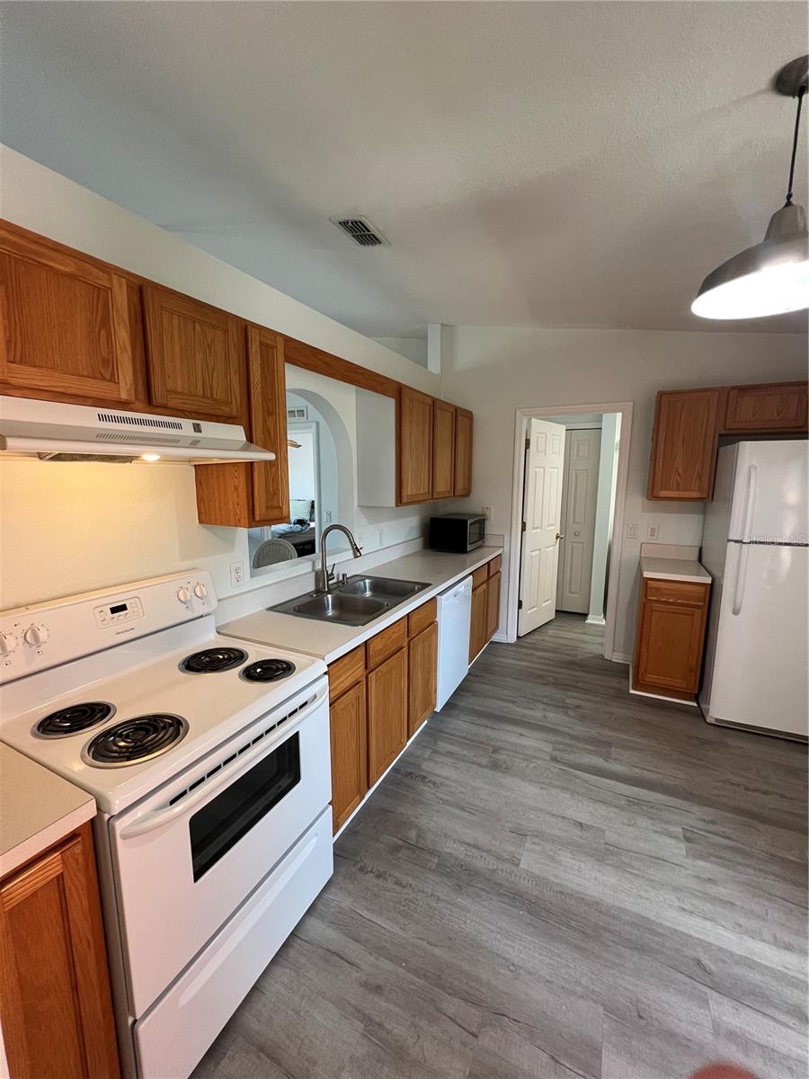 2105 Atwater Drive, FL