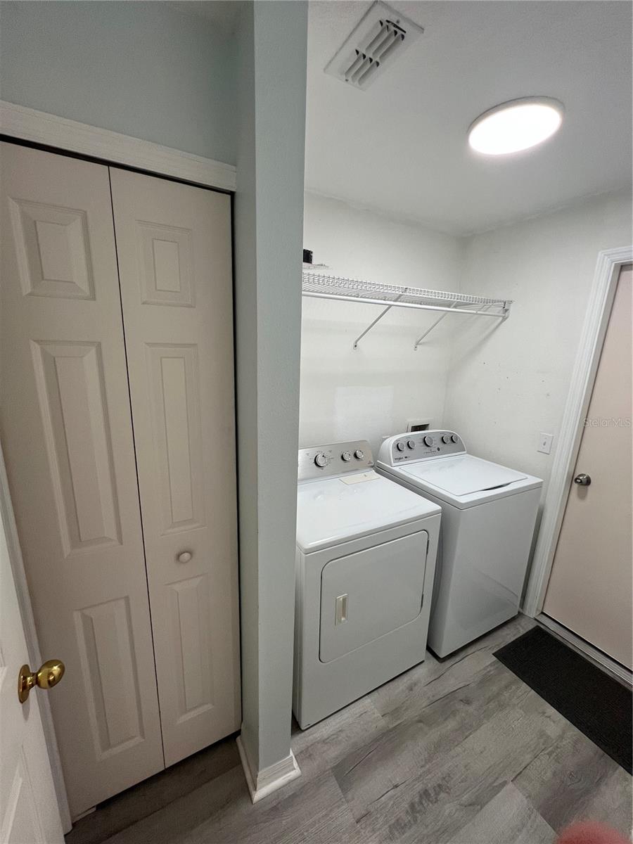 2105 Atwater Drive, FL