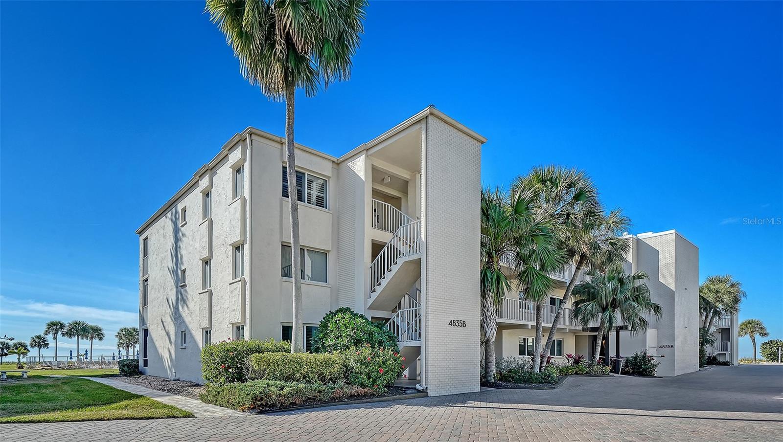 4835 Gulf Of Mexico Drive, FL