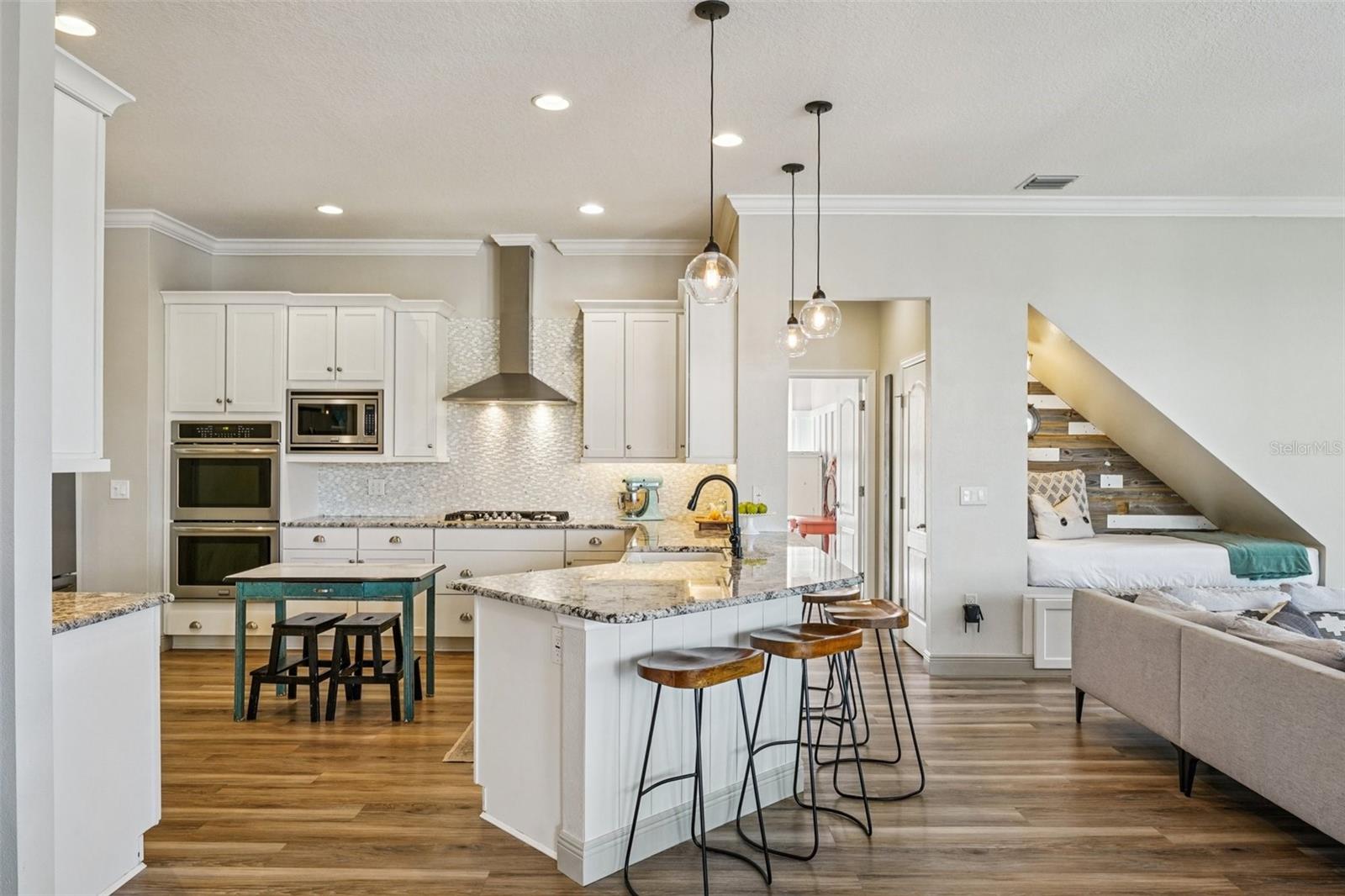 11325 Hidden Valley Lane, FL