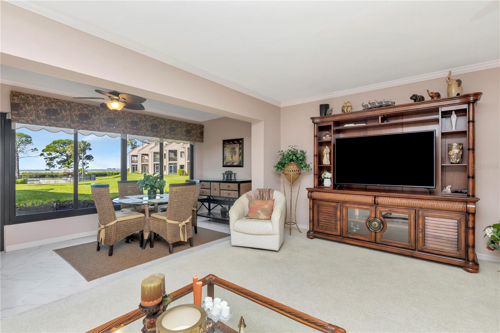341 Windrush Loop, FL
