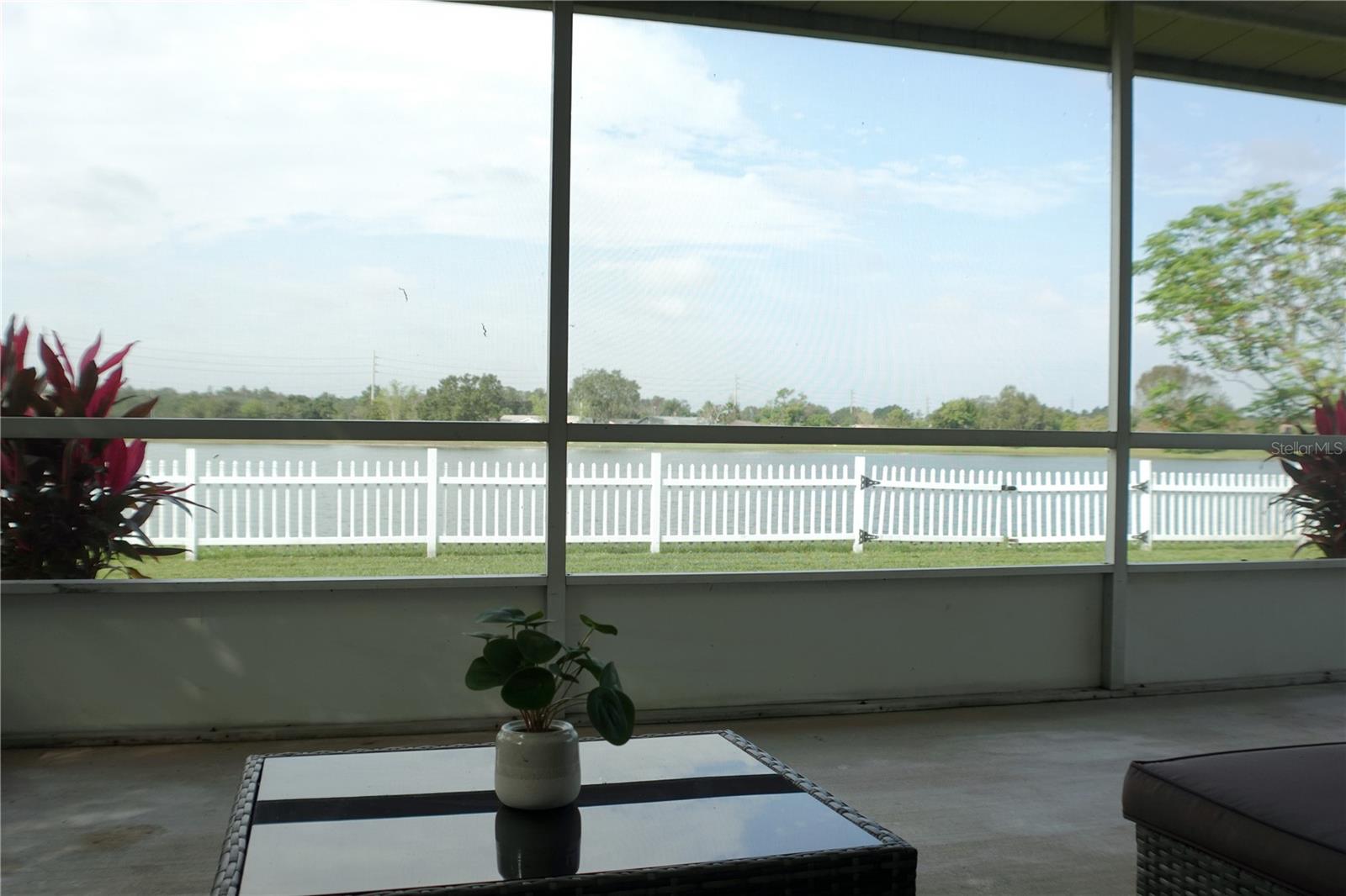 957 Florida Parkway, FL