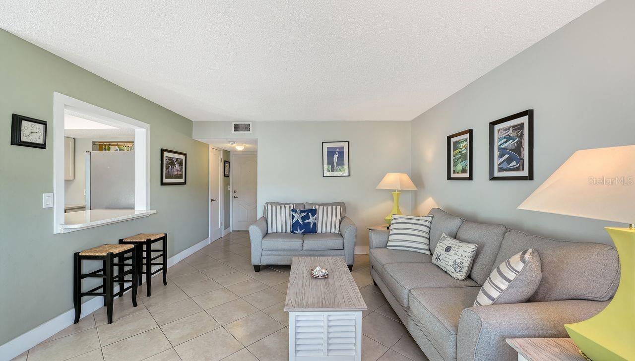 10125 Manatee Avenue, FL
