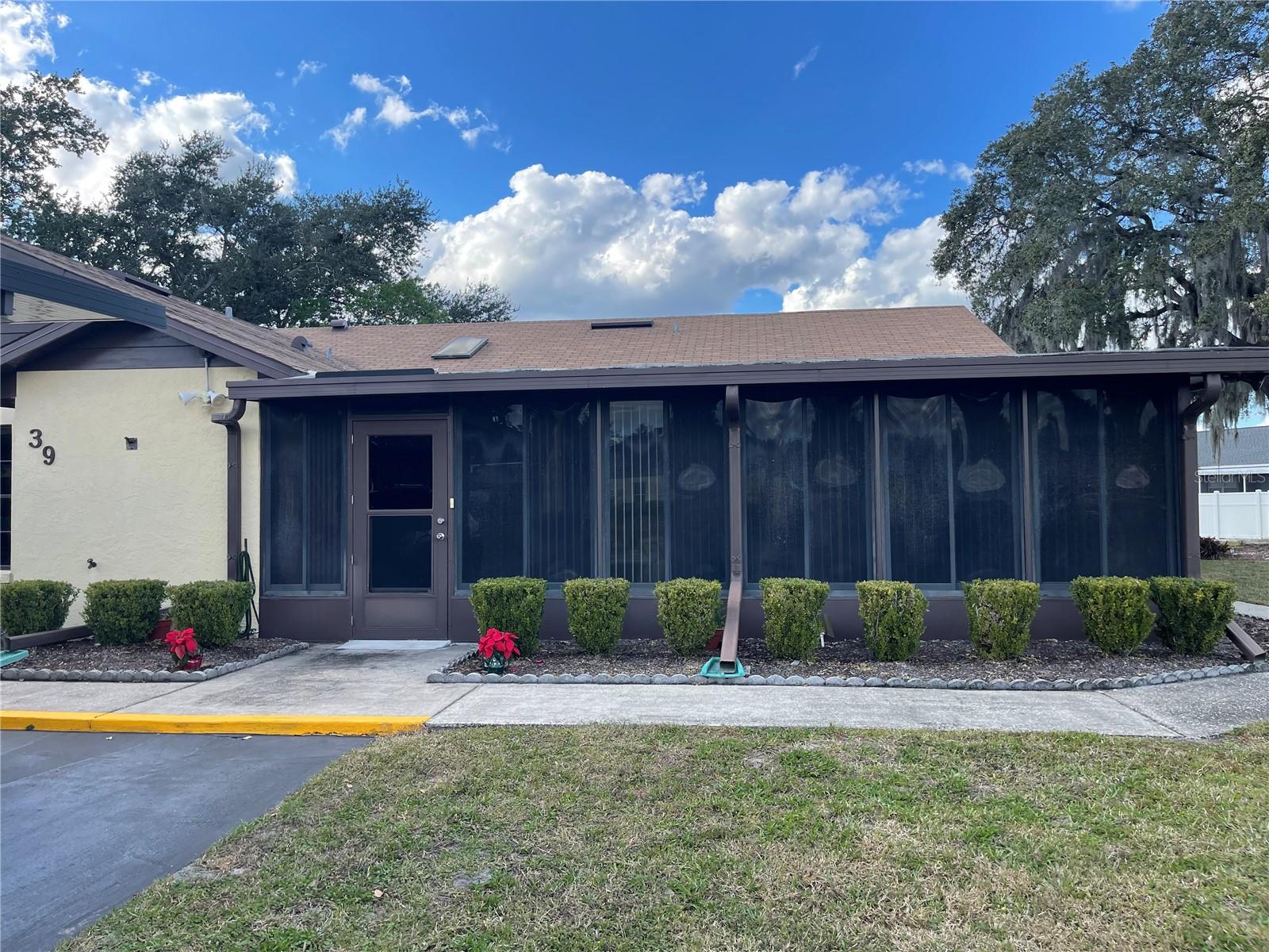 39 Kimberly Court, FL