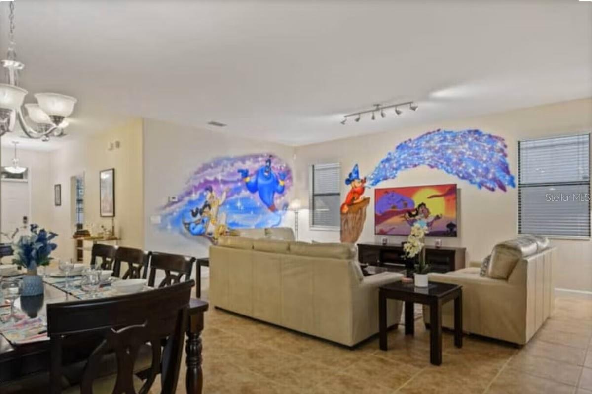 1424 Thunderbird Road, FL