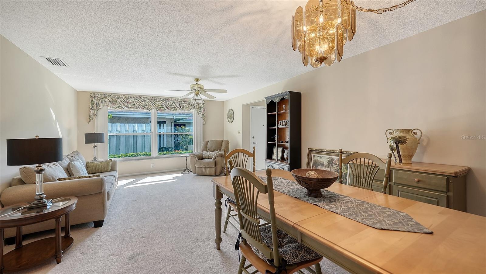 4207 Bowling Green Circle, FL