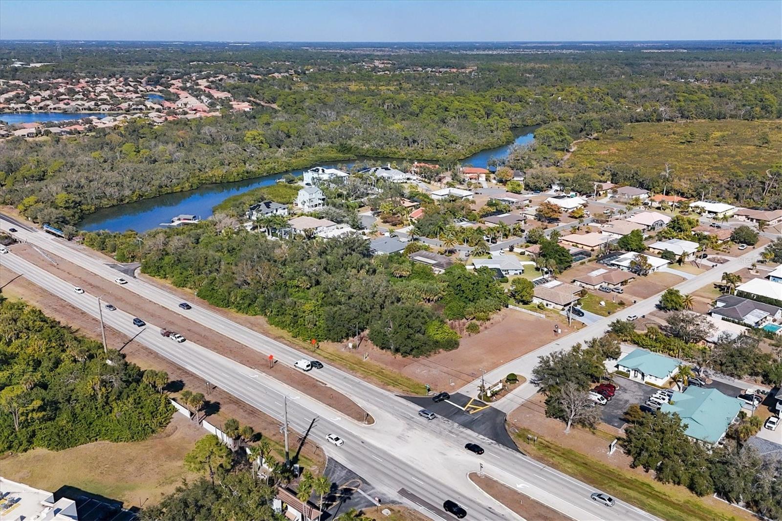 2099 Tamiami Trail, FL