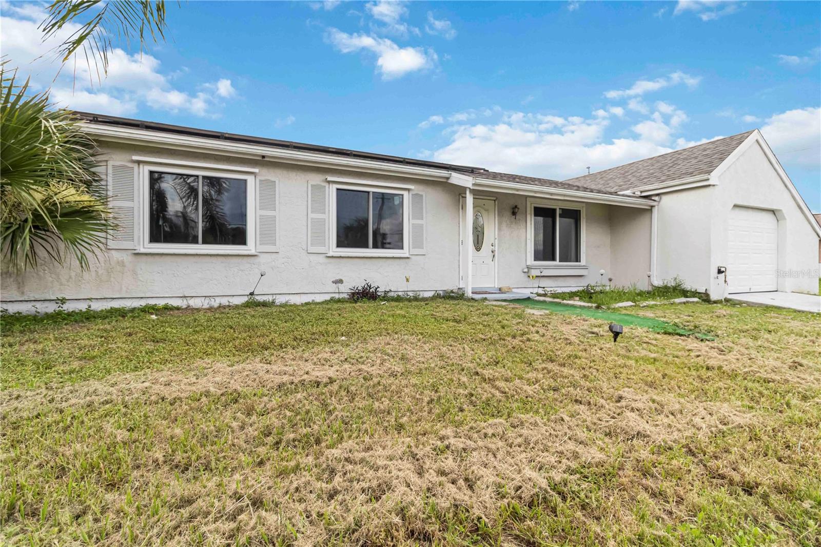 20550 Edgewater Drive, FL