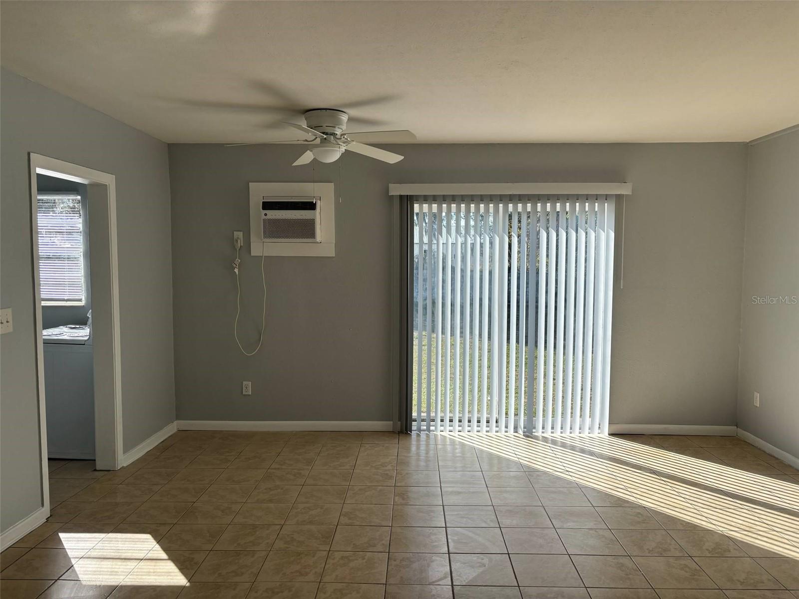 310 Farnol Street, FL
