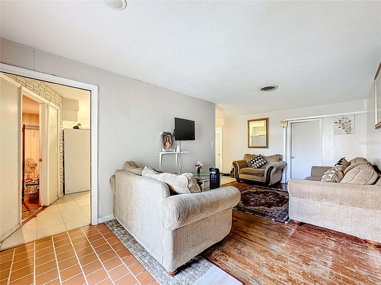 4200 Anderson Road, FL
