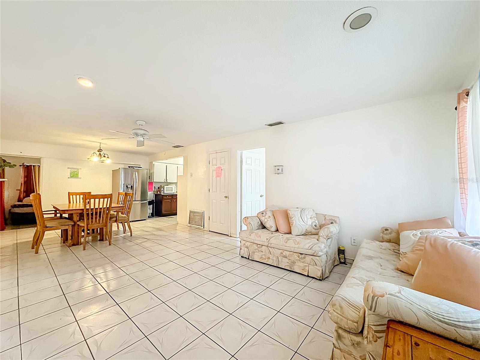 4314 Derbyshire Lane, FL