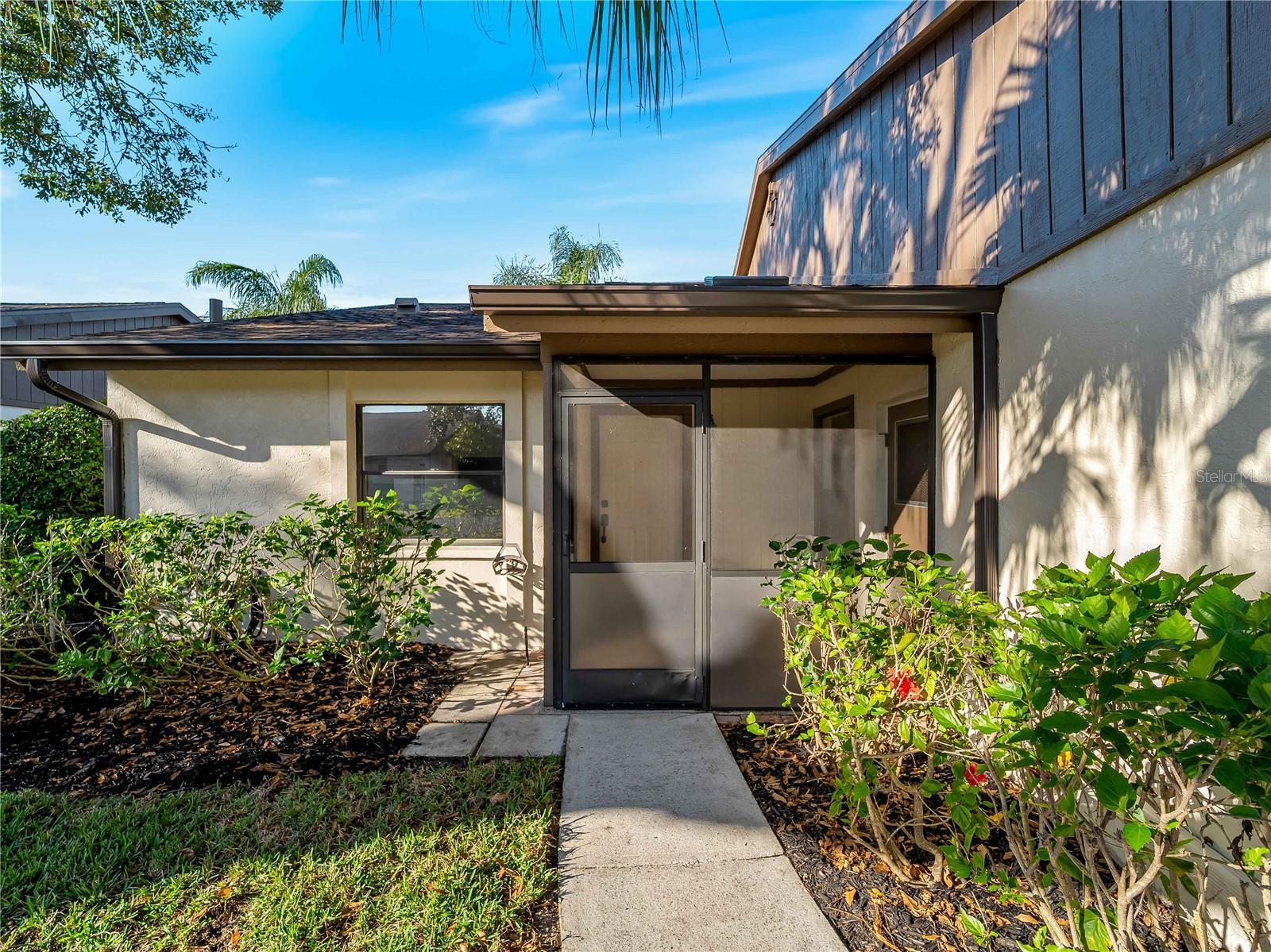 365 Oak Hill Way, FL