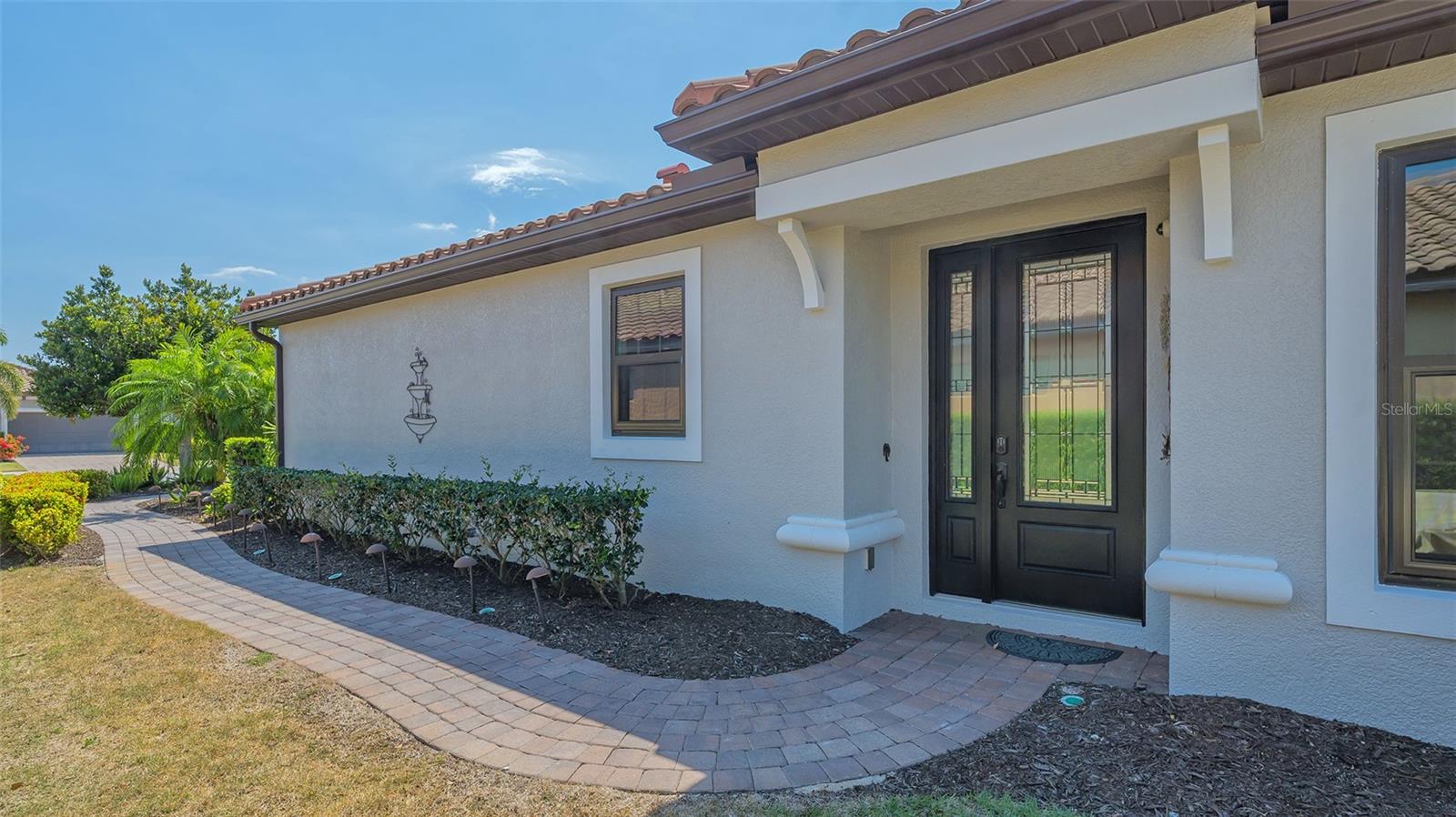 5352 Vaccaro Court, FL
